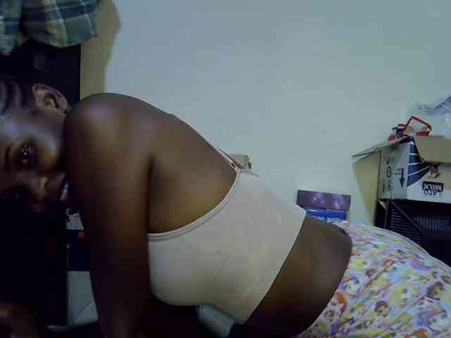 Cute-aliyah webcam
