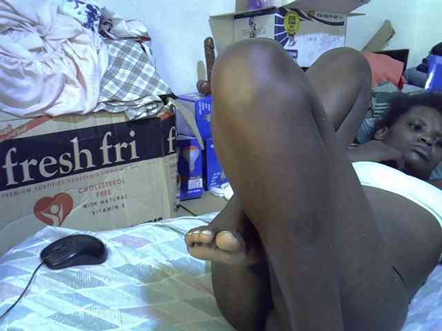 Cute-aliyah webcam