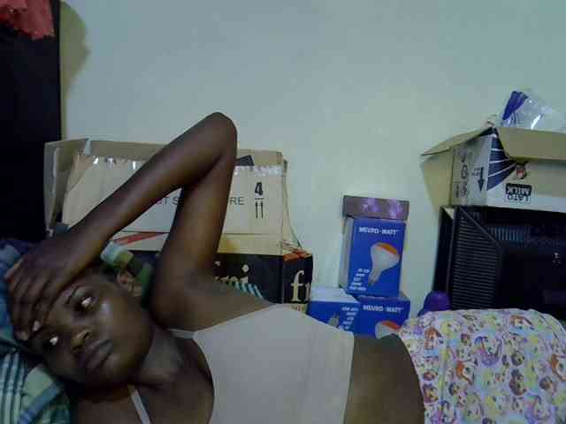 Cute-aliyah webcam