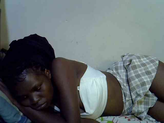 Cute-aliyah webcam