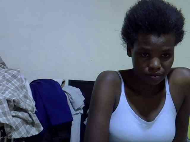 Cute-aliyah webcam