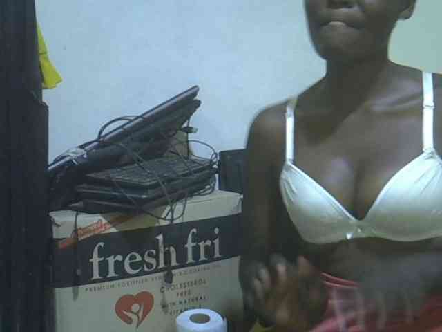 Cute-aliyah webcam