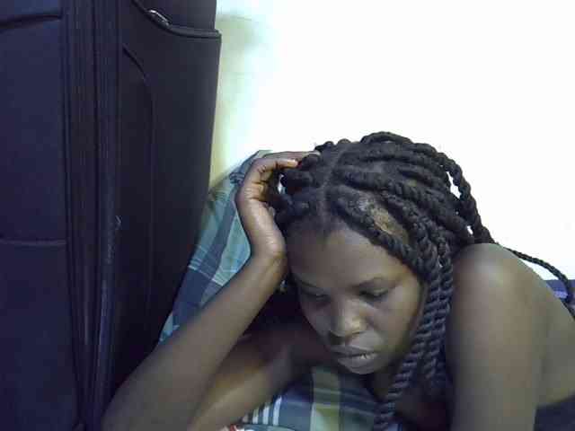 Cute-aliyah webcam