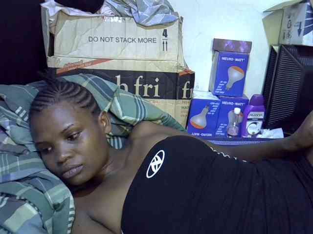 Cute-aliyah webcam
