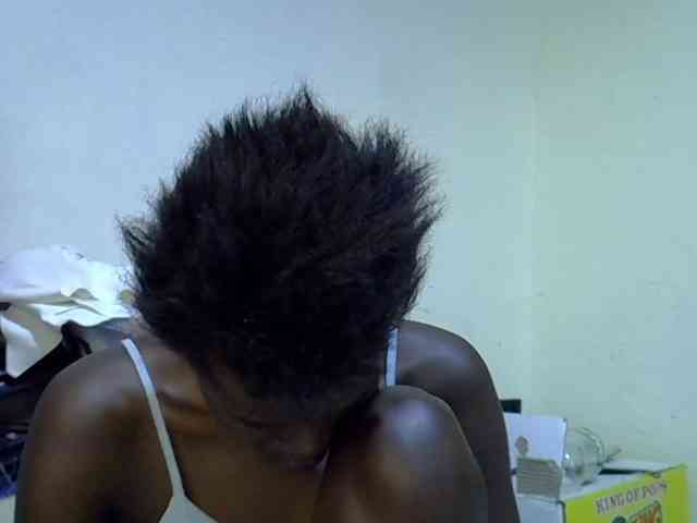 Cute-aliyah webcam