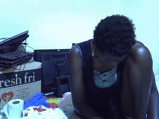 Cute-aliyah webcam