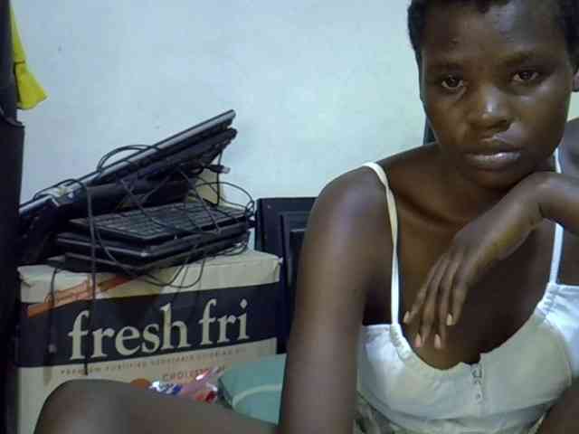 Cute-aliyah webcam