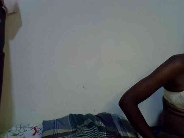 Cute-aliyah webcam