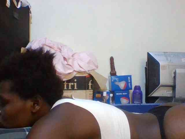 Cute-aliyah webcam