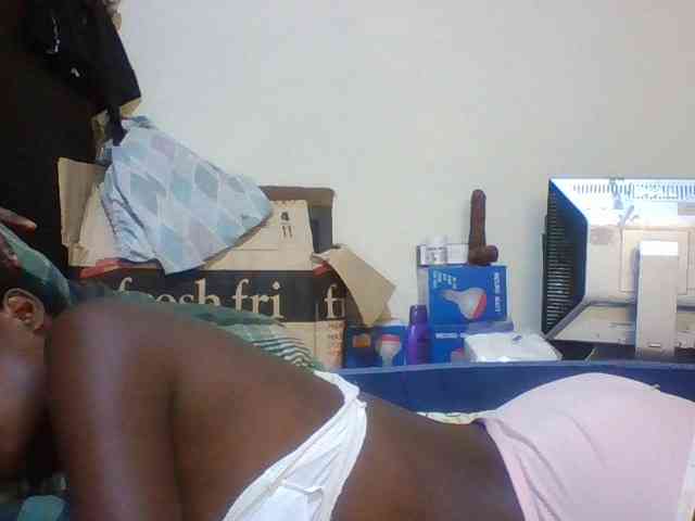 Cute-aliyah webcam