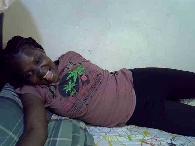 Cute-aliyah webcam