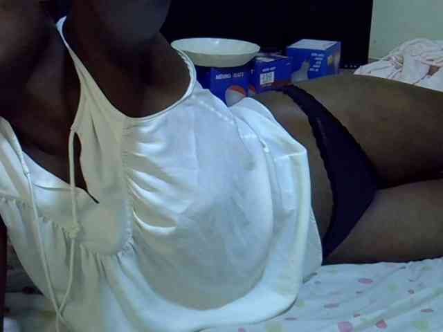 Cute-aliyah webcam