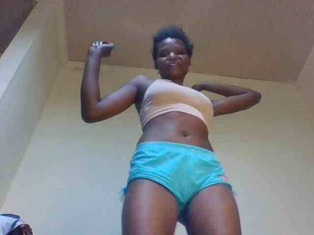 Cute-aliyah webcam