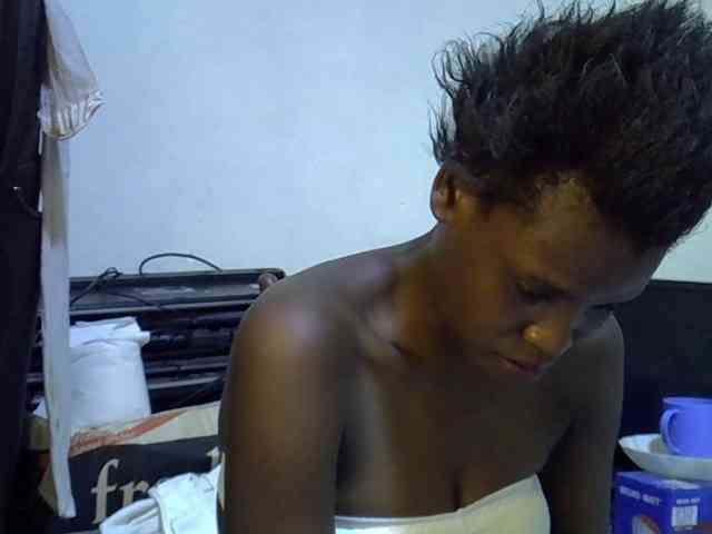 Cute-aliyah webcam