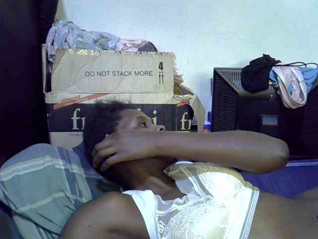 Cute-aliyah webcam
