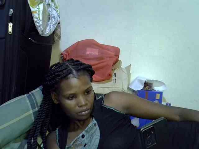Cute-aliyah webcam