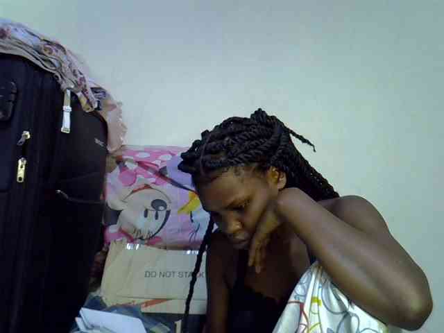Cute-aliyah webcam