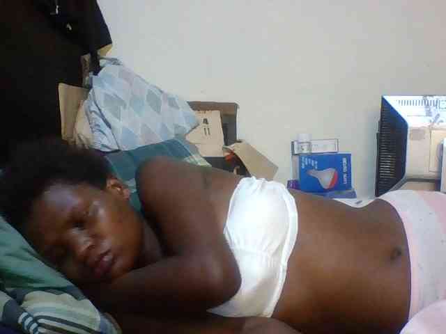 Cute-aliyah webcam