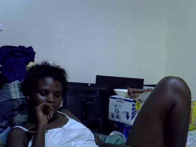 Cute-aliyah webcam