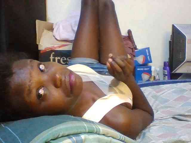 Cute-aliyah webcam