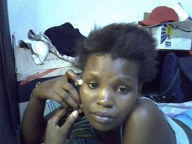 Cute-aliyah webcam
