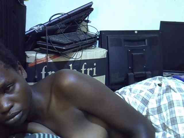 Cute-aliyah webcam