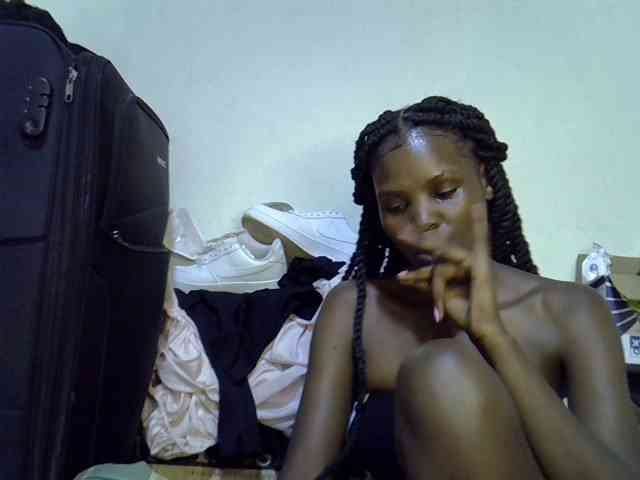 Cute-aliyah Live Webcam on BongaCams