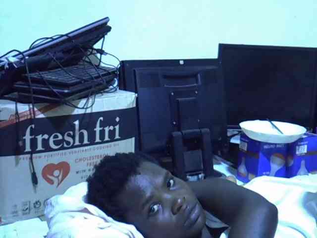 Cute-aliyah webcam
