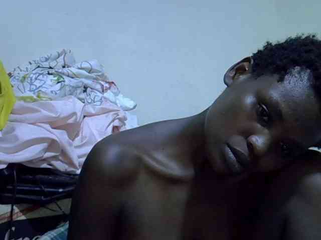 Cute-aliyah webcam