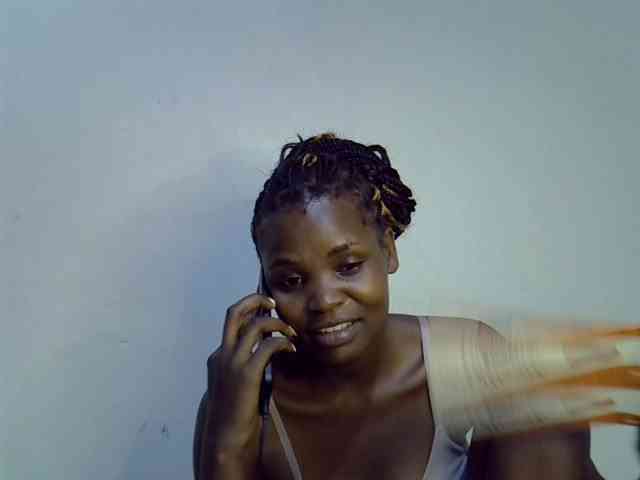 Cute-aliyah webcam