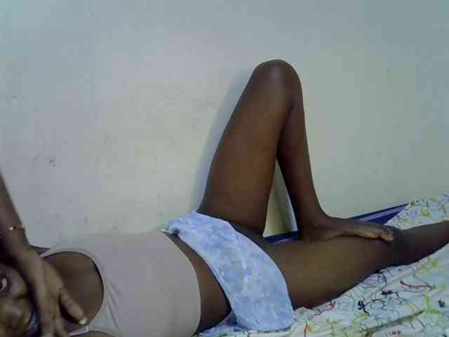 Cute-aliyah webcam