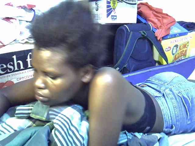 Cute-aliyah webcam
