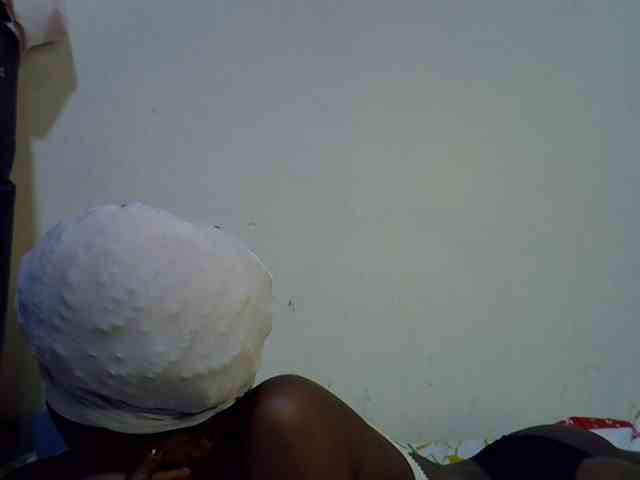 Cute-aliyah webcam