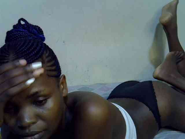Cute-aliyah webcam