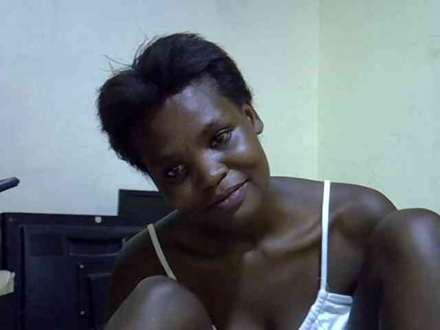 Cute-aliyah webcam