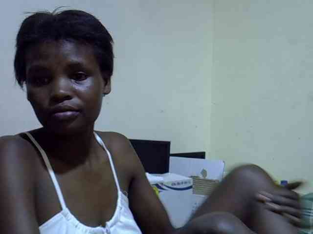 Cute-aliyah webcam