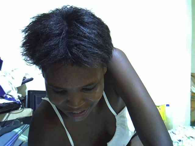 Cute-aliyah webcam