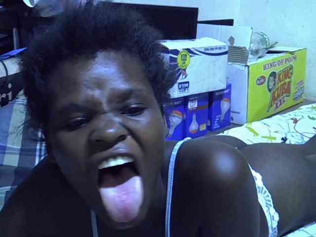 Cute-aliyah webcam