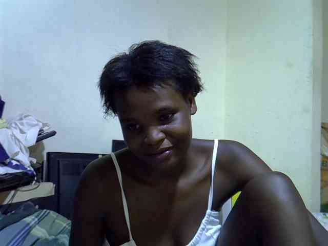 Cute-aliyah webcam