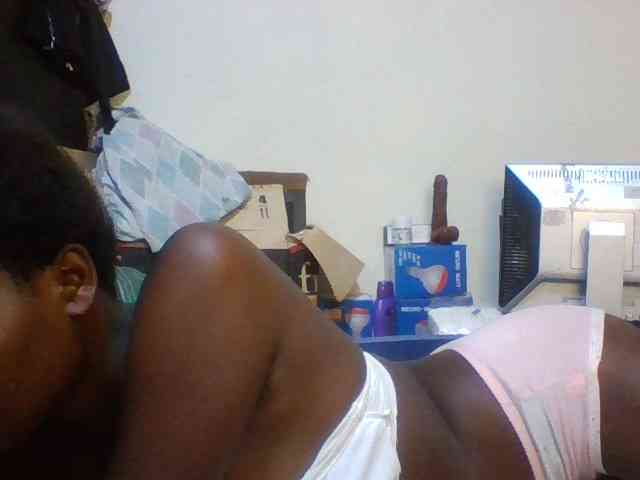 Cute-aliyah webcam