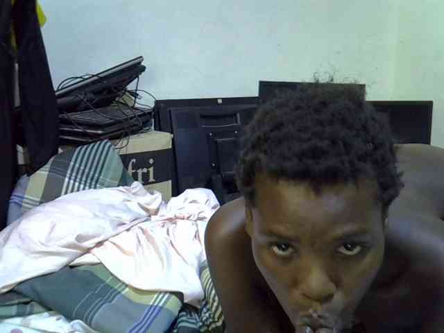 Cute-aliyah webcam