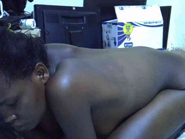 Cute-aliyah webcam