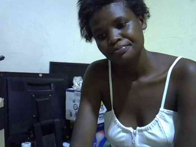Cute-aliyah Live Webcam on BongaCams