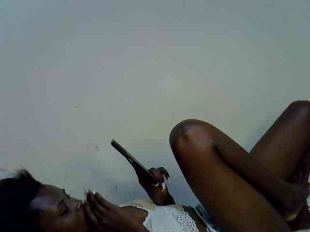 Cute-aliyah webcam