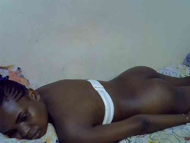 Cute-aliyah webcam