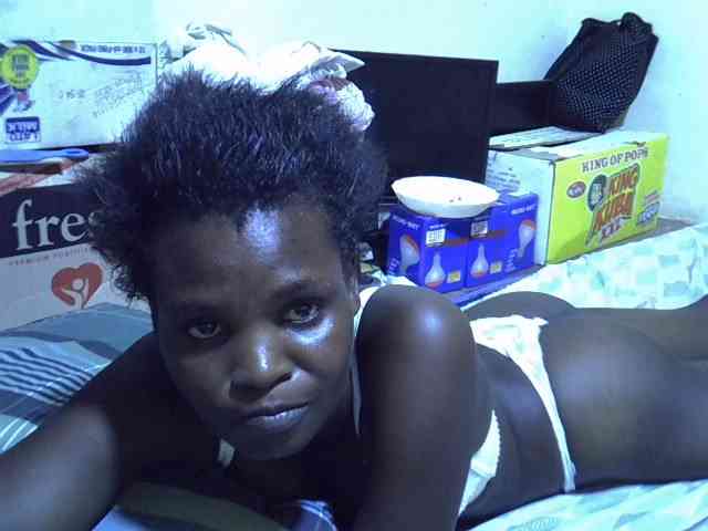Cute-aliyah webcam