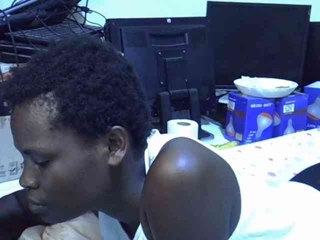 Cute-aliyah webcam