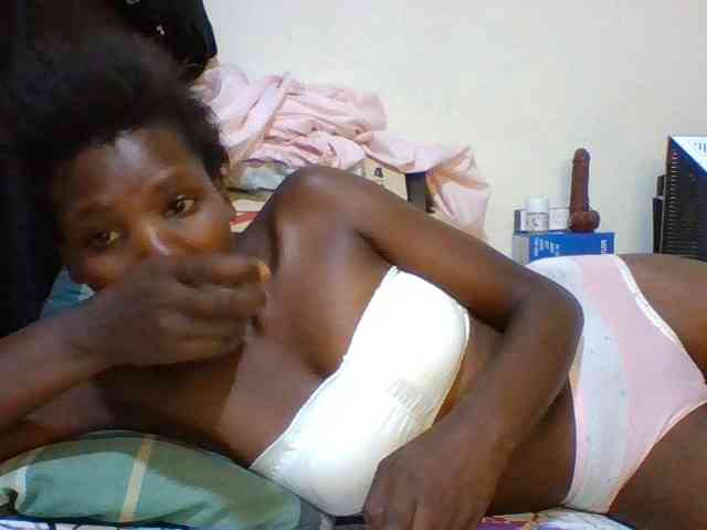 Cute-aliyah webcam