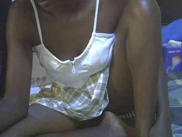 Cute-aliyah webcam