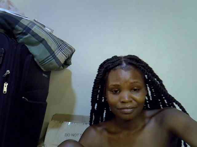 Cute-aliyah webcam